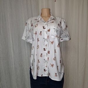 LOFT Women's Size S White Animal Print Button Down Shirt 55%cotton 45 Viscose